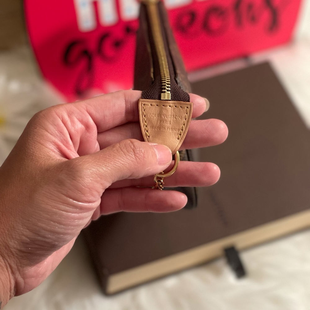 Louis Vuitton phochette Monogram ❤️ - Picture 9 of 14